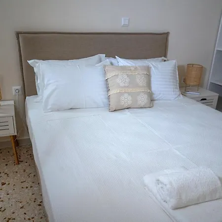 Glance Apartment *